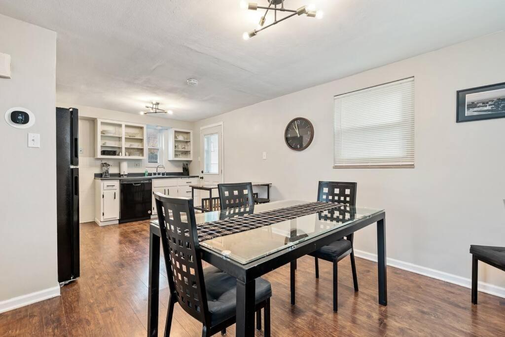 Open Floor Spacious Home, 15Min From Downtown, Private Garage, Kids Friendly Pittsburgh Extérieur photo