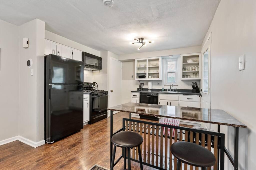 Open Floor Spacious Home, 15Min From Downtown, Private Garage, Kids Friendly Pittsburgh Extérieur photo