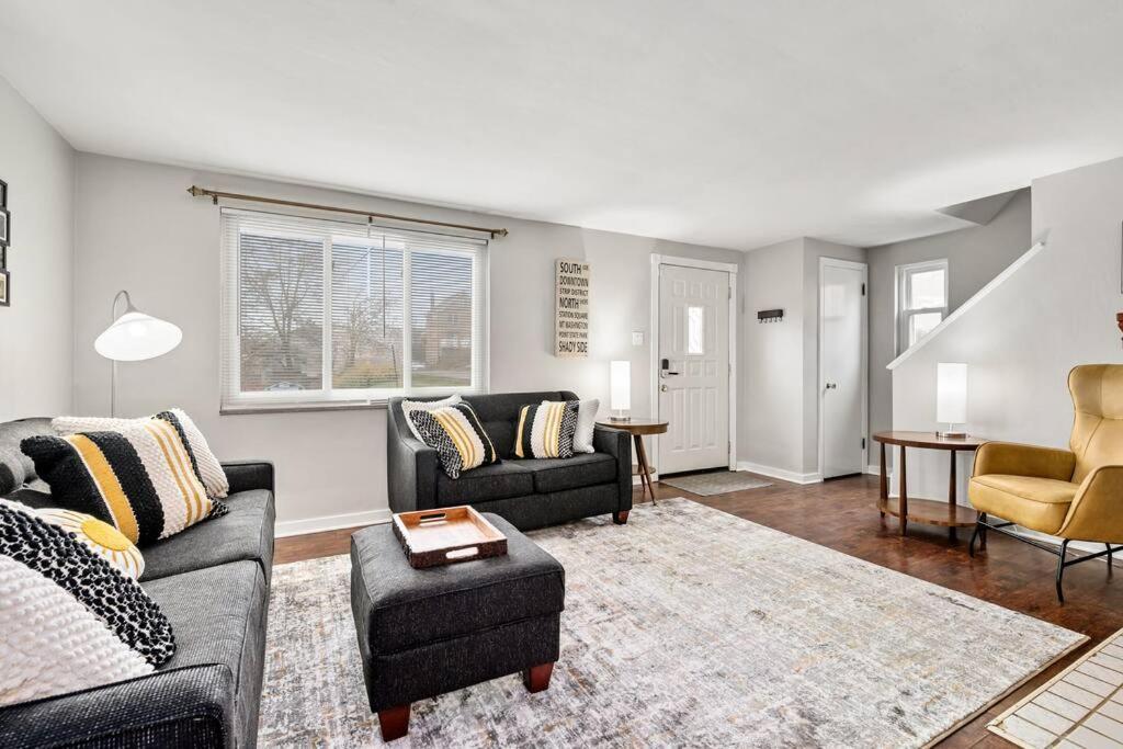 Open Floor Spacious Home, 15Min From Downtown, Private Garage, Kids Friendly Pittsburgh Extérieur photo